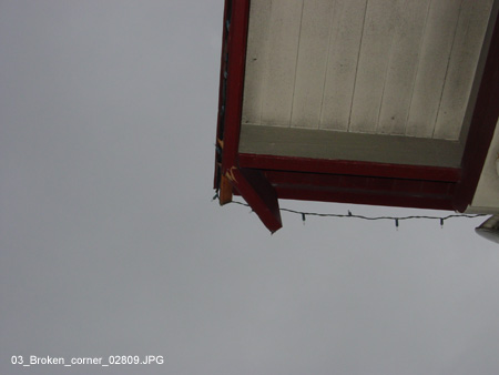 03_Broken_corner_02809